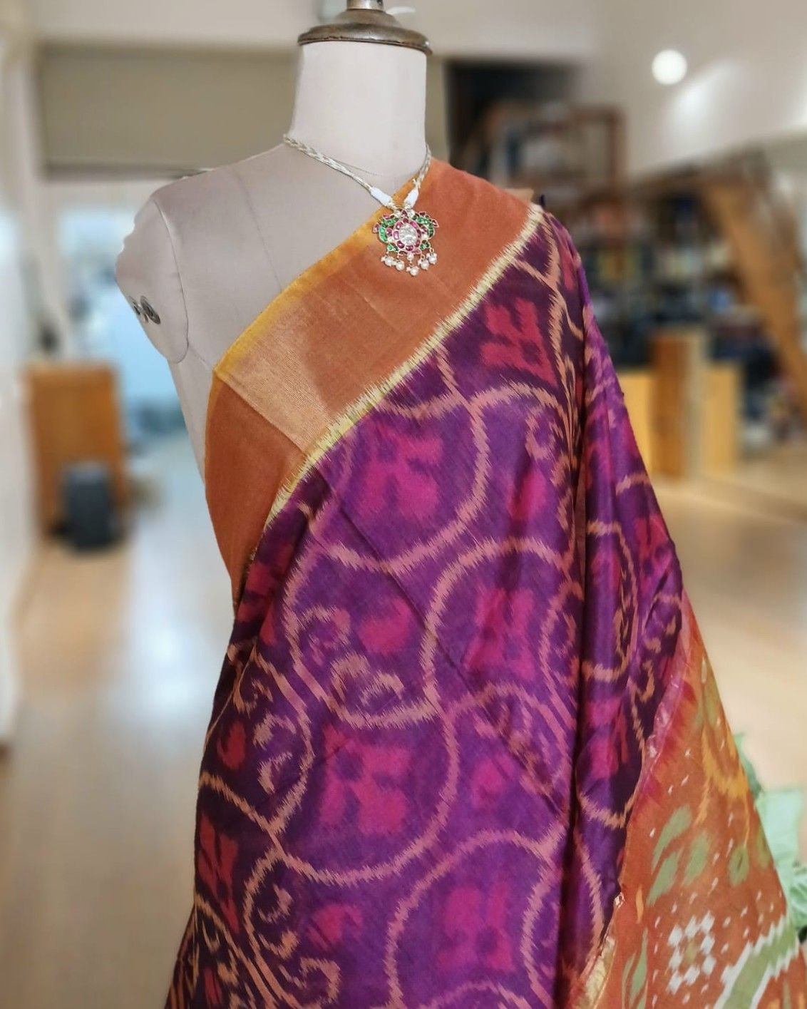 Handloom Single Ikat in Silk-Cotton Saree - (HSIS0024) - Image 2