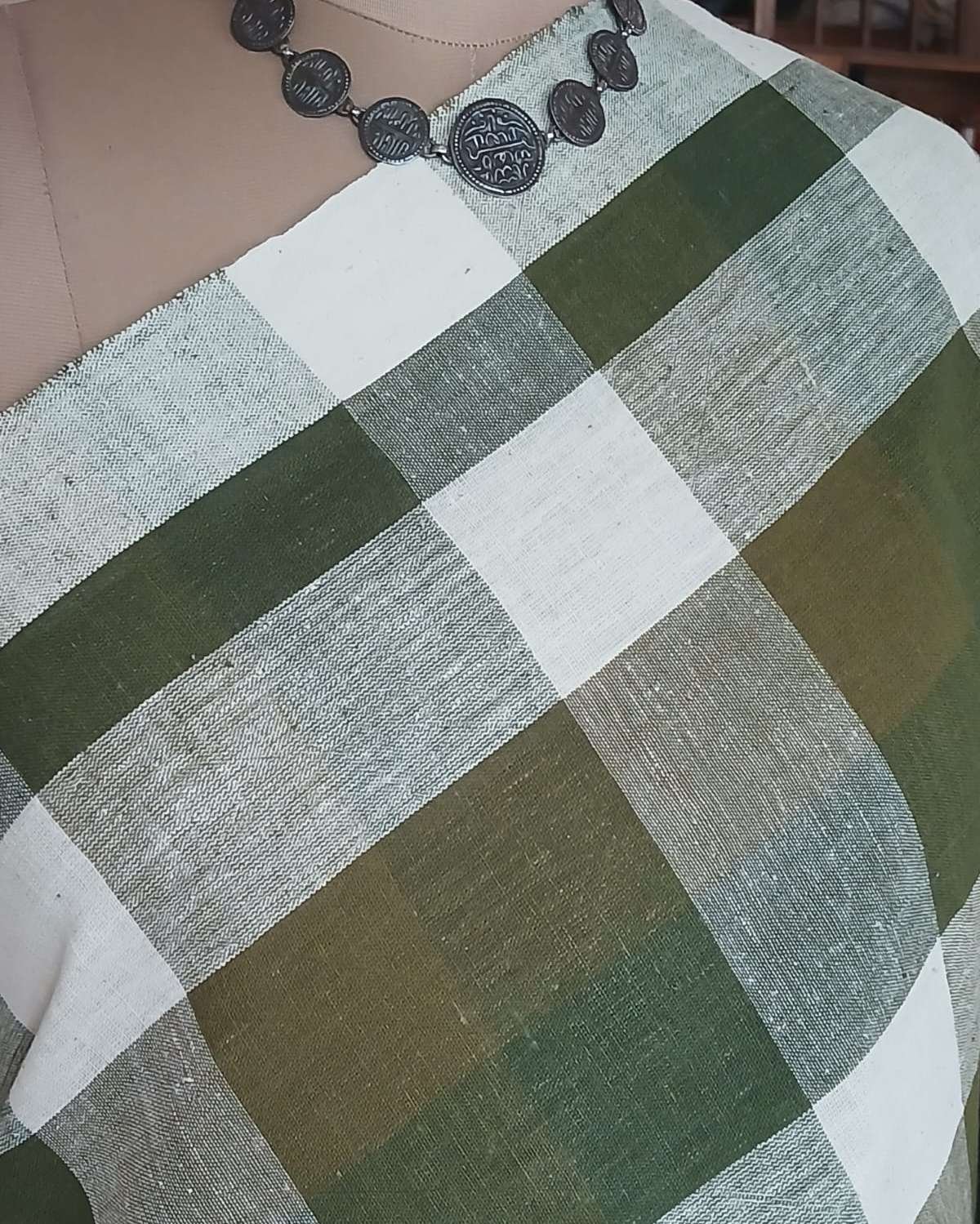 Bhujodi Saree Handwoven in Kala Cotton – (BHUJ0007) - Image 6