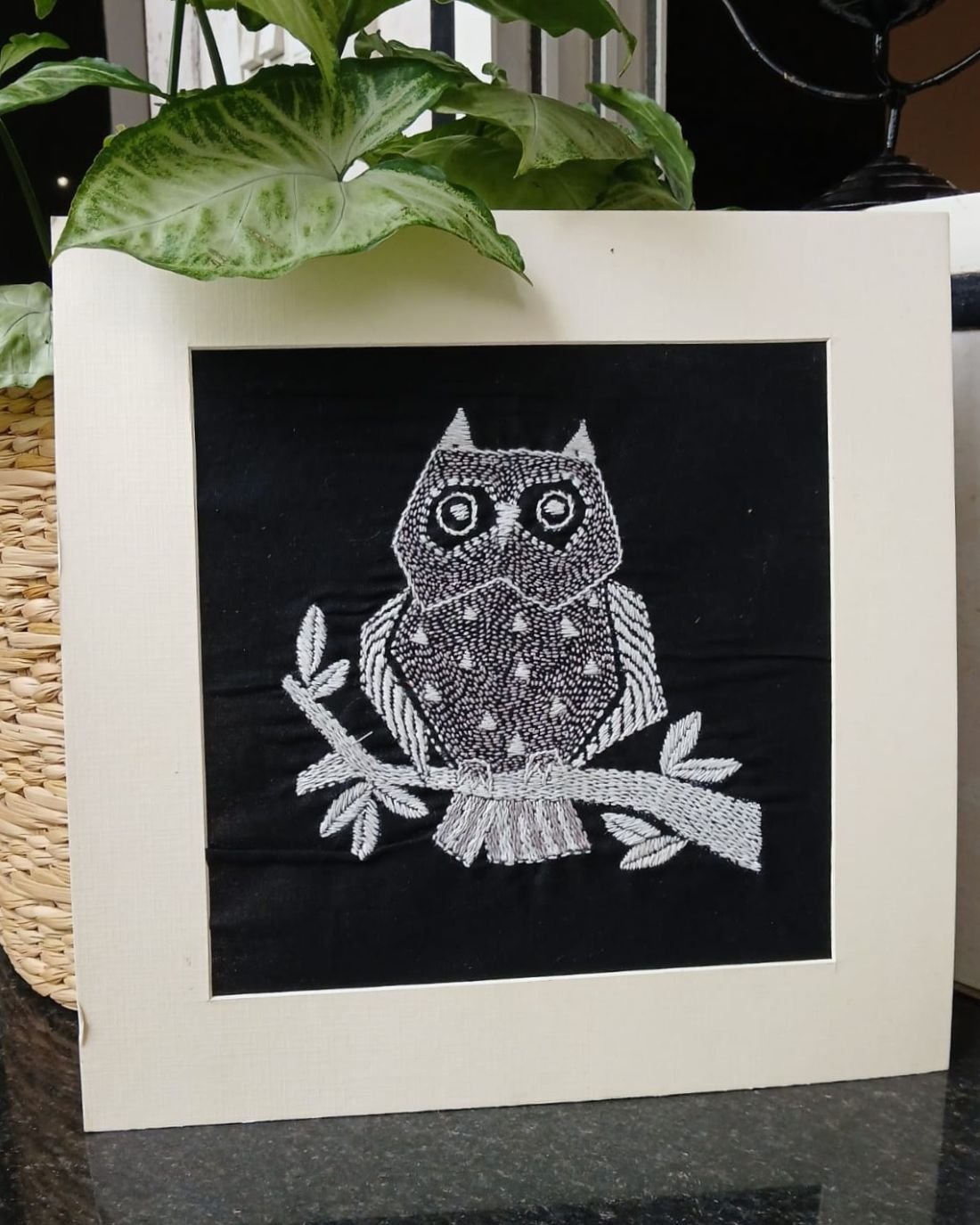Kantha Embroidered Artwork Owl – (ARTW1034)
