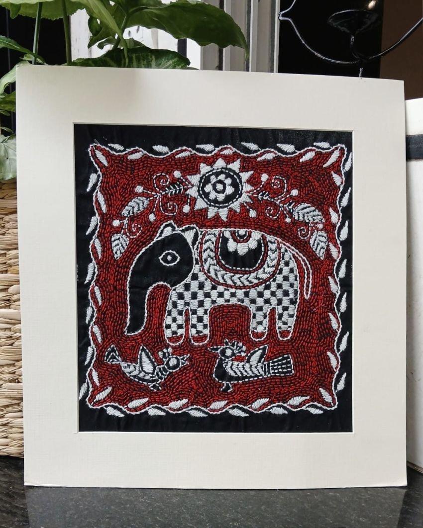 Kantha Embroidered Artwork Elephant – (ARTW1035)