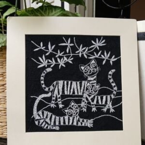 Kantha Embroidered Artwork Cat – (ARTW1036)