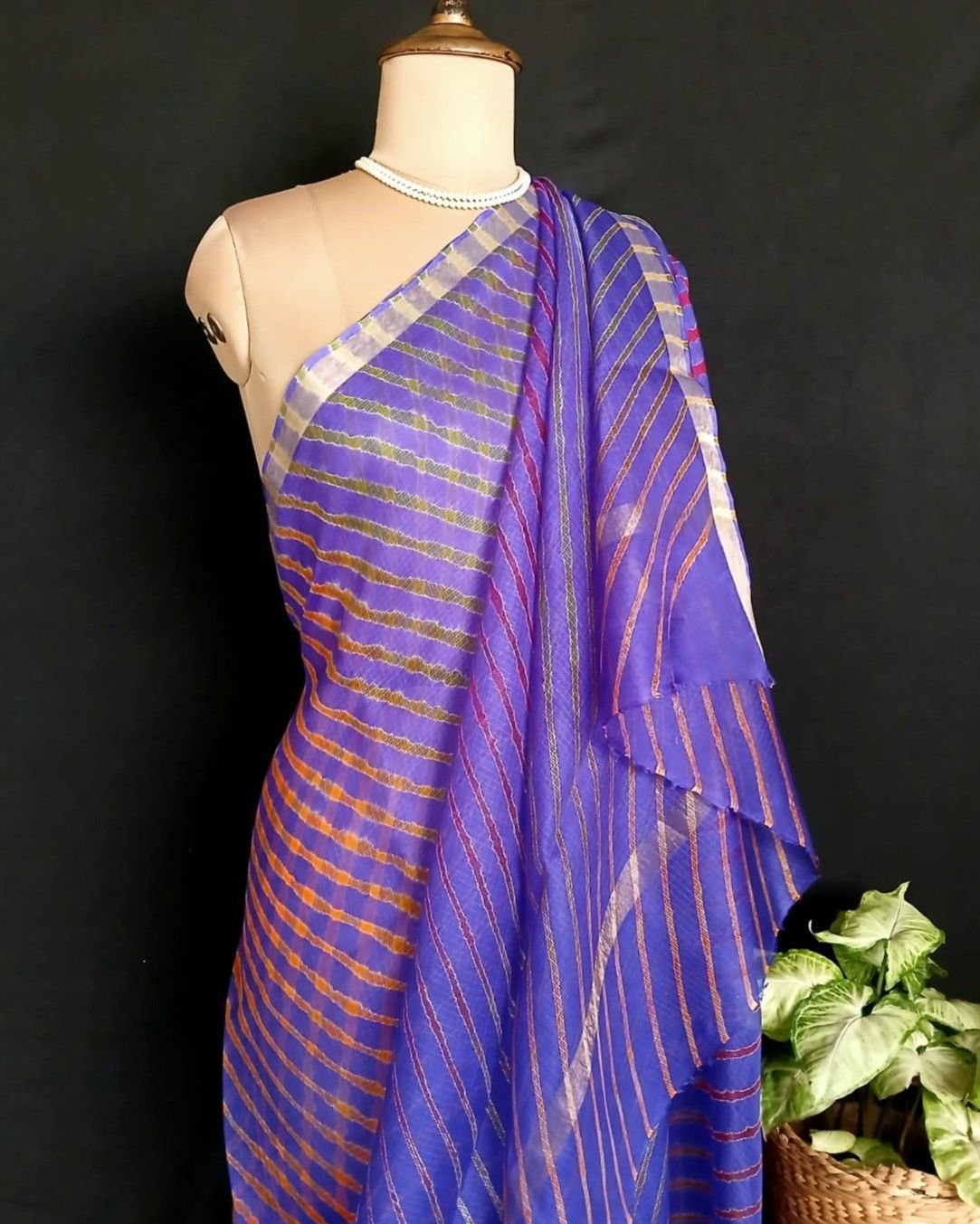 Hand tie-dye Leheriya on Kota Silk (HTKS1016)
