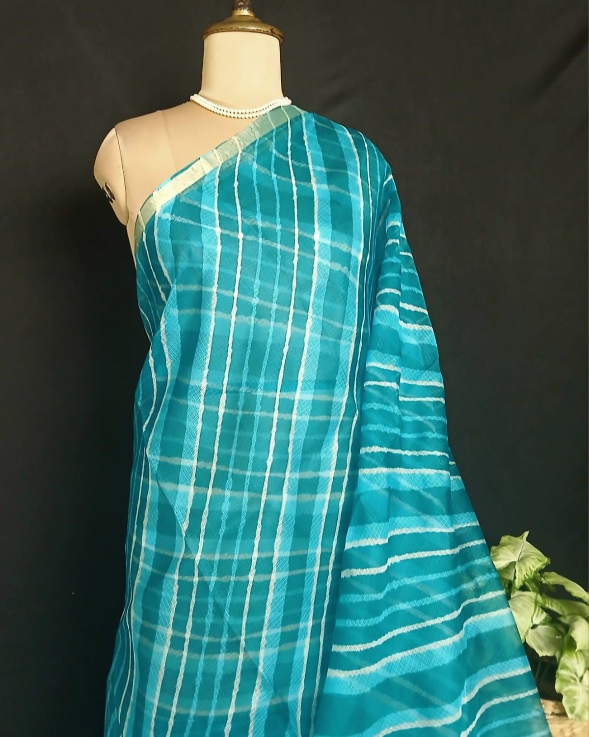 Hand tie-dye Leheriya on Kota Silk (HTKS1007) - Image 3