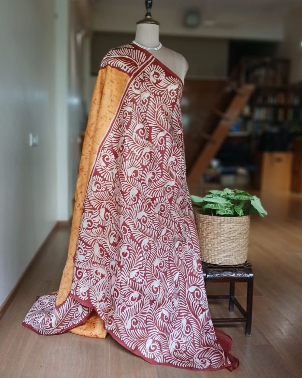 Batik Silk Saree from Murshidabad – (BSSM0015) - Image 6