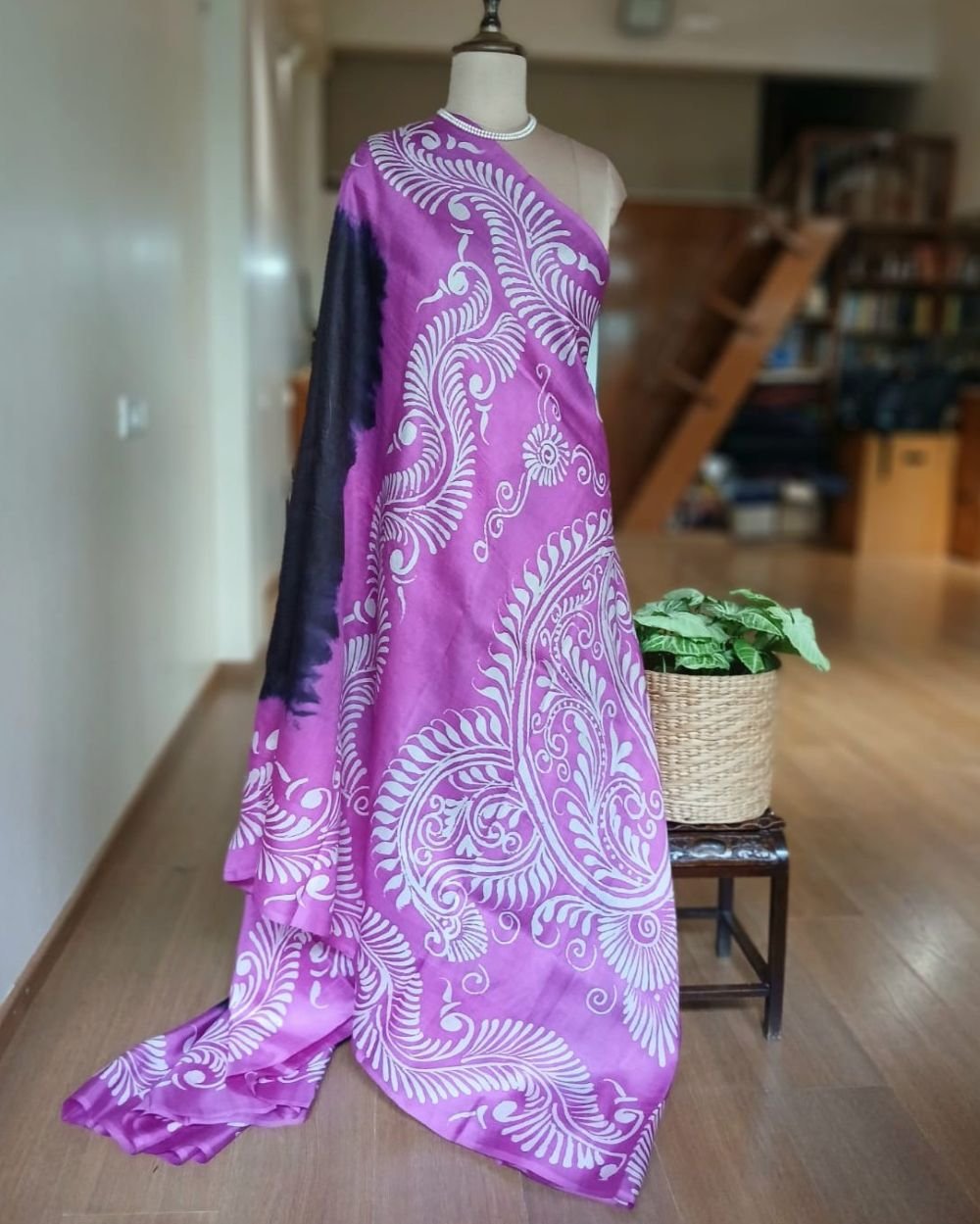 Batik Silk Saree from Murshidabad – (BSSM0018) - Image 6