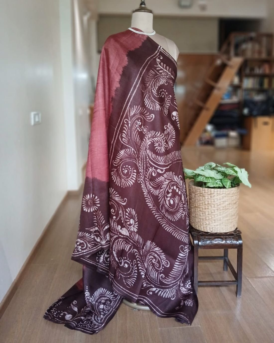 Batik Silk Saree from Murshidabad – (BSSM0021) - Image 5