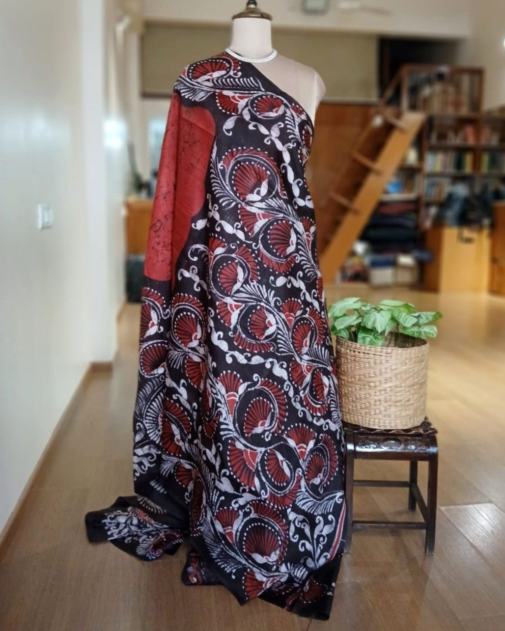 Batik Silk Saree from Murshidabad – (BSSM0004) - Image 6