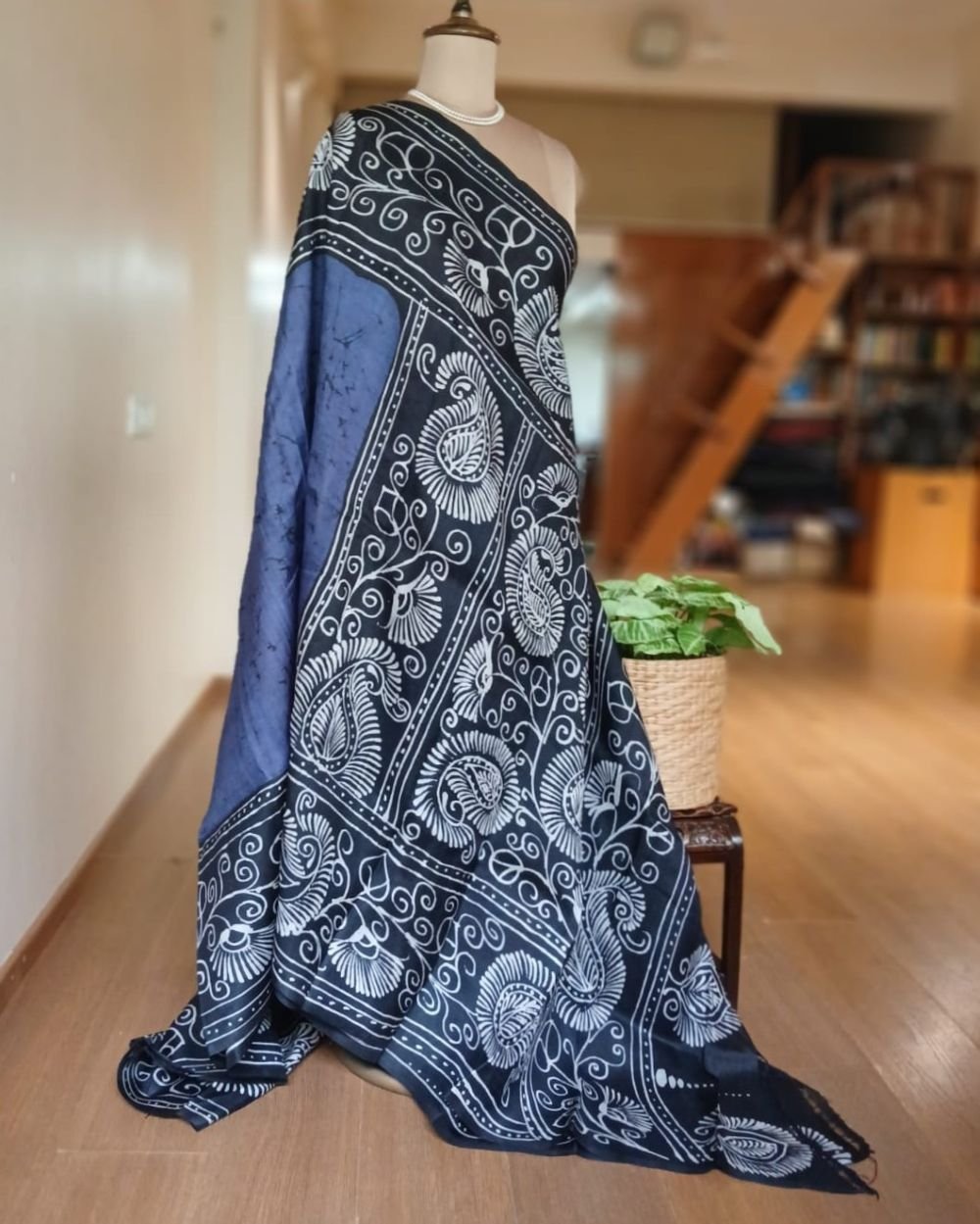 Batik Silk Saree from Murshidabad – (BSSM0009) - Image 6