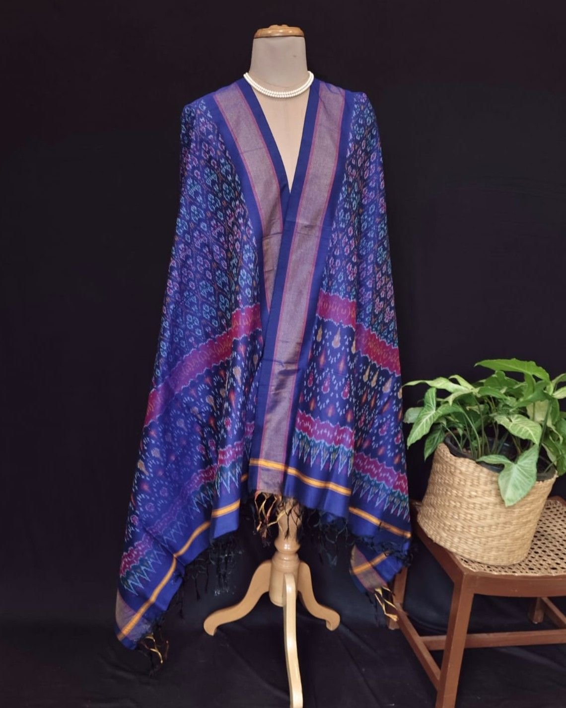 Silk-cotton Ikat Dupatta from Telengana – (SCDT0047)