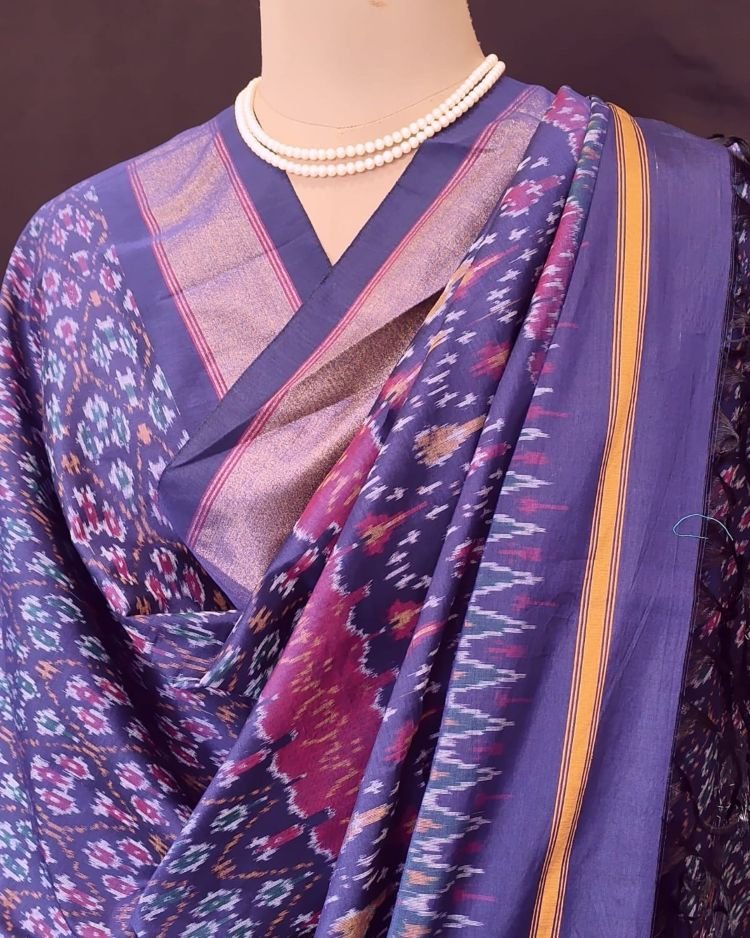 Silk-cotton Ikat Dupatta from Telengana – (SCDT0047) - Image 4