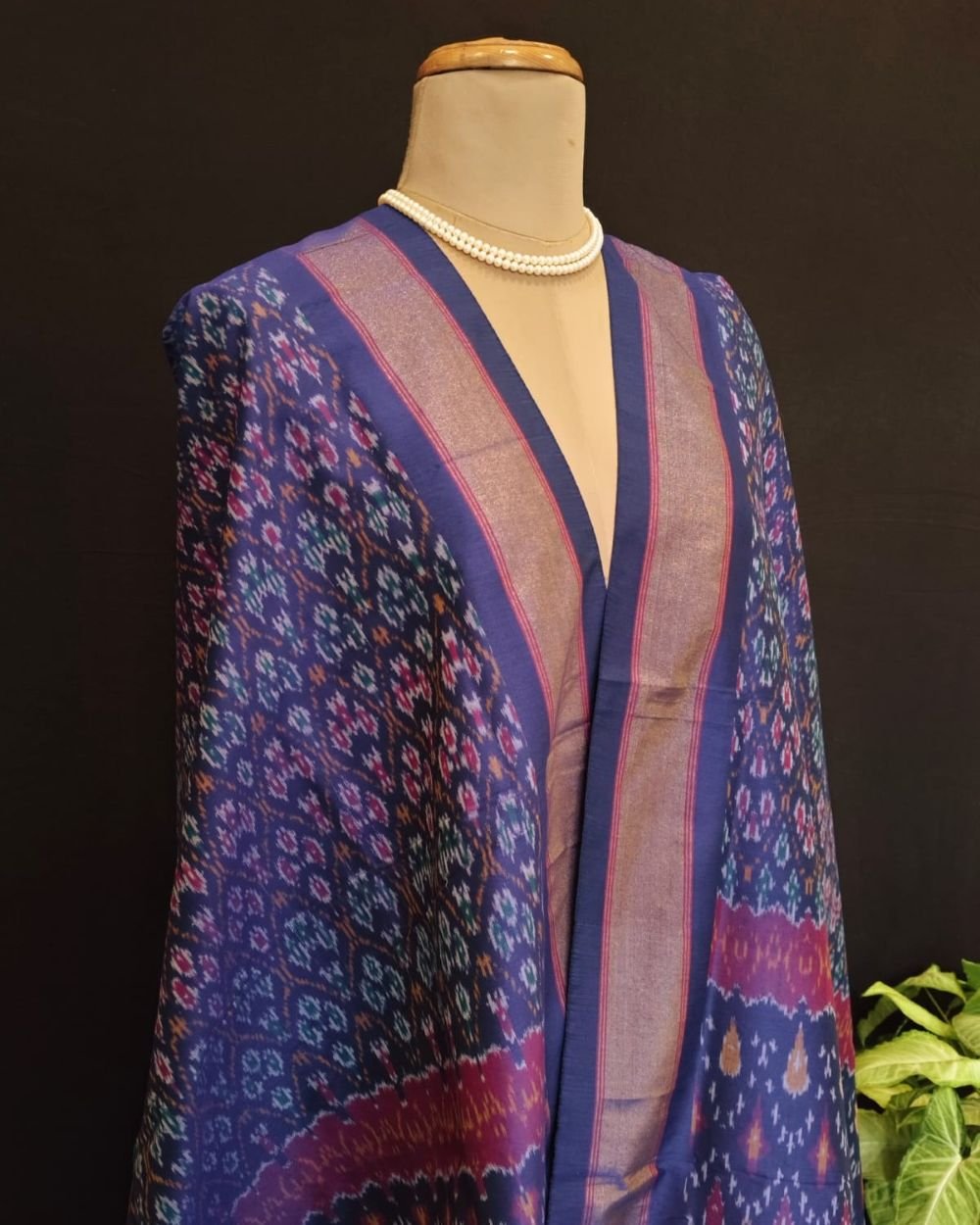 Silk-cotton Ikat Dupatta from Telengana – (SCDT0047) - Image 2