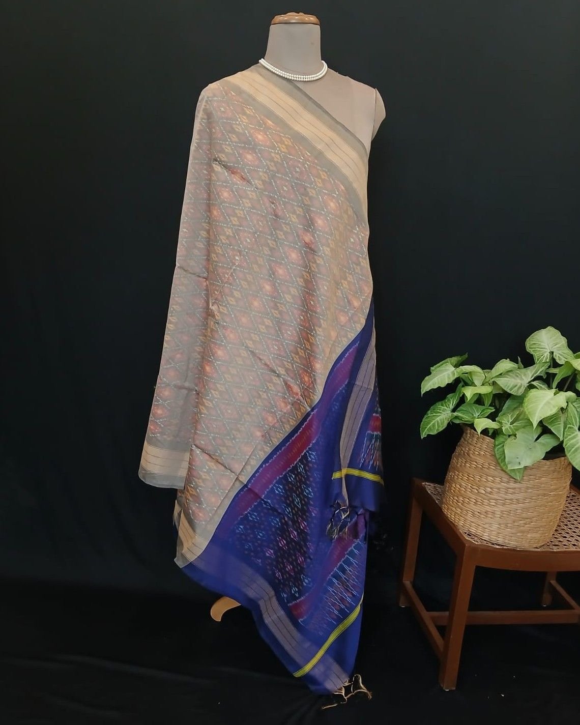 Silk-cotton Ikat Dupatta from Telengana – (SCDT0043) - Image 5