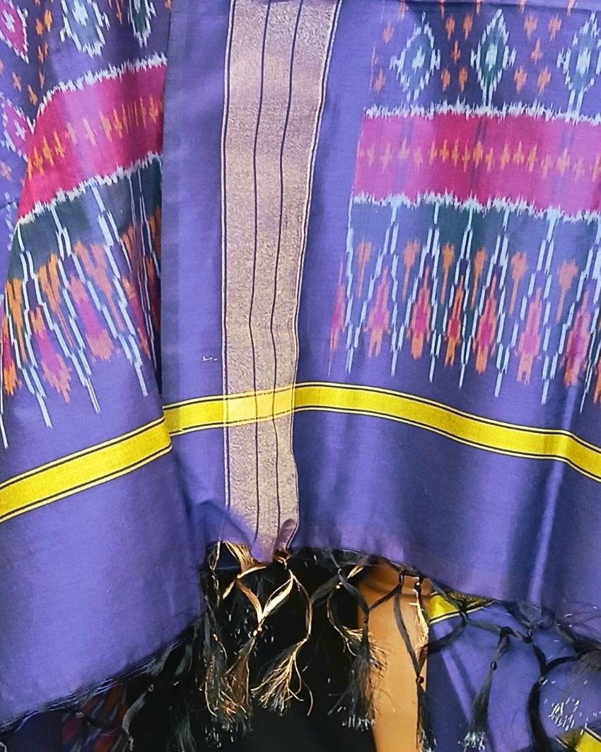 Silk-cotton Ikat Dupatta from Telengana – (SCDT0043) - Image 7