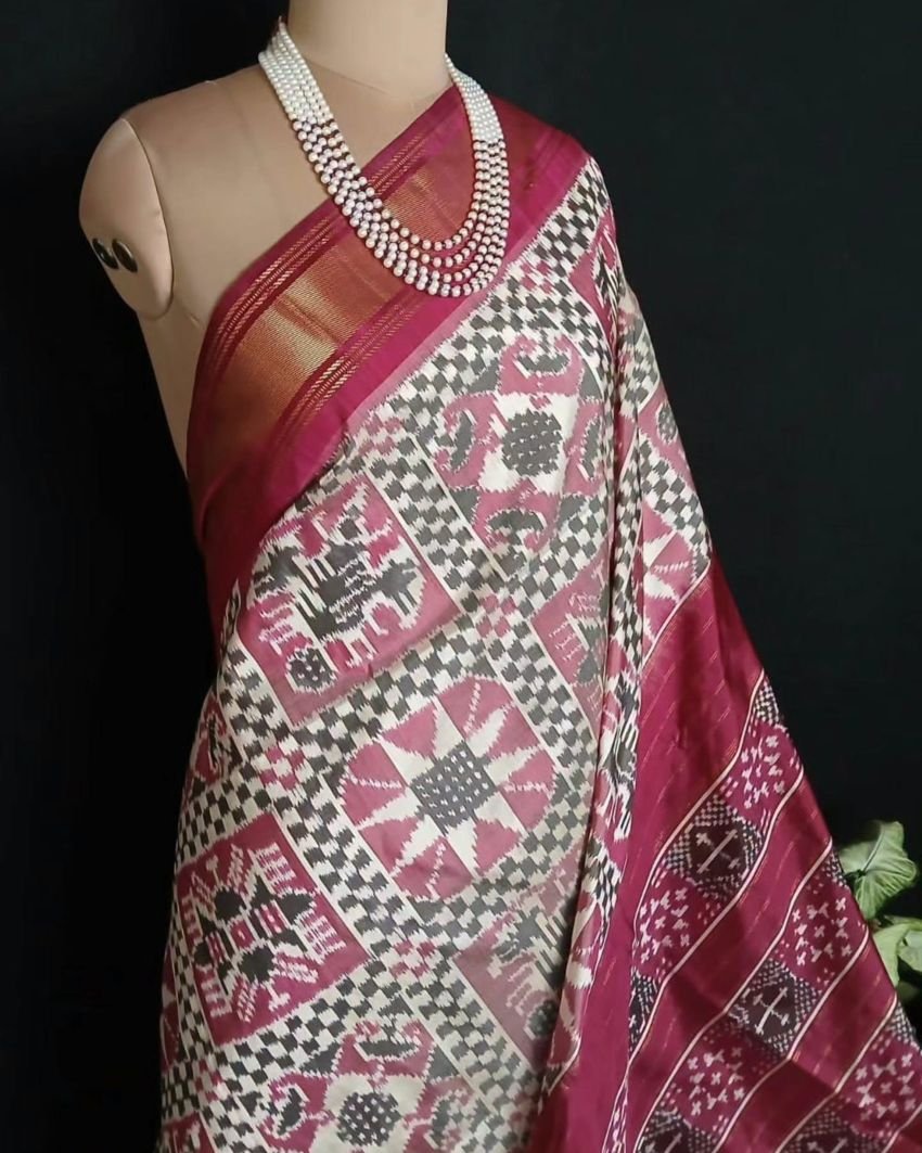 Auspicious Yantra-Motif Pure Silk Ikat Saree - (NZIS0009) - Image 2