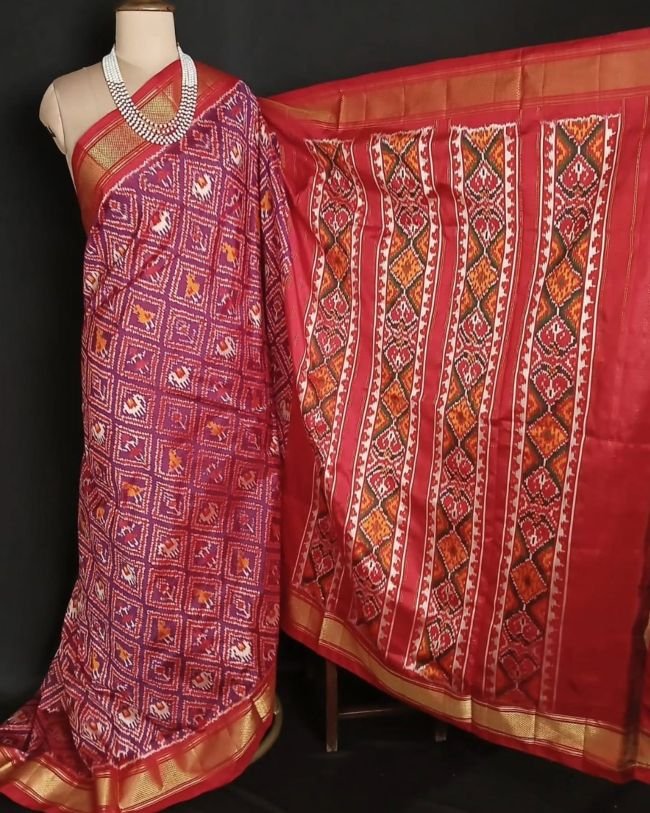 Figurative Pure Silk Ikat Saree in a Grid Design - (NZIS0010) - Image 5