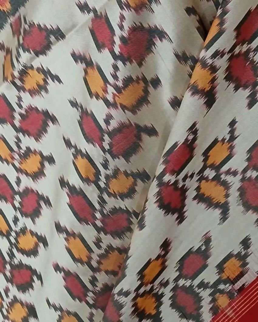 Floral and Geometric Design Pure Silk Ikat Saree - (NZIS0016) - Image 3