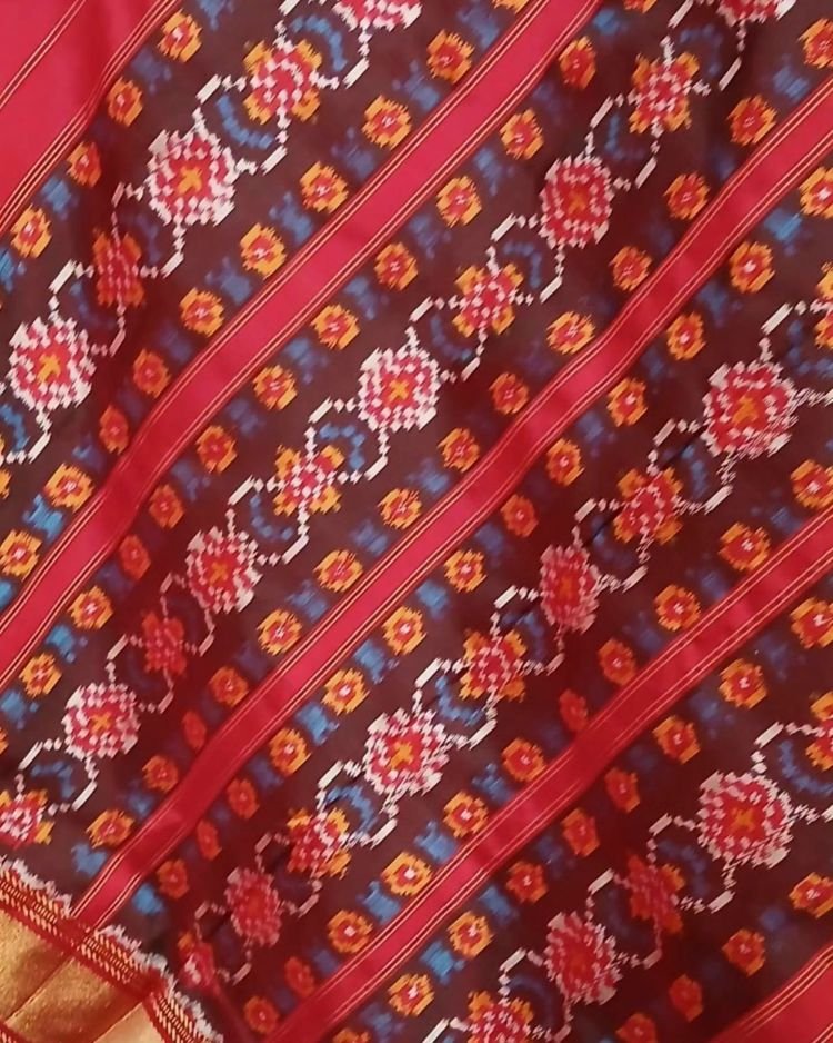 Floral and Geometric Design Pure Silk Ikat Saree - (NZIS0016) - Image 5