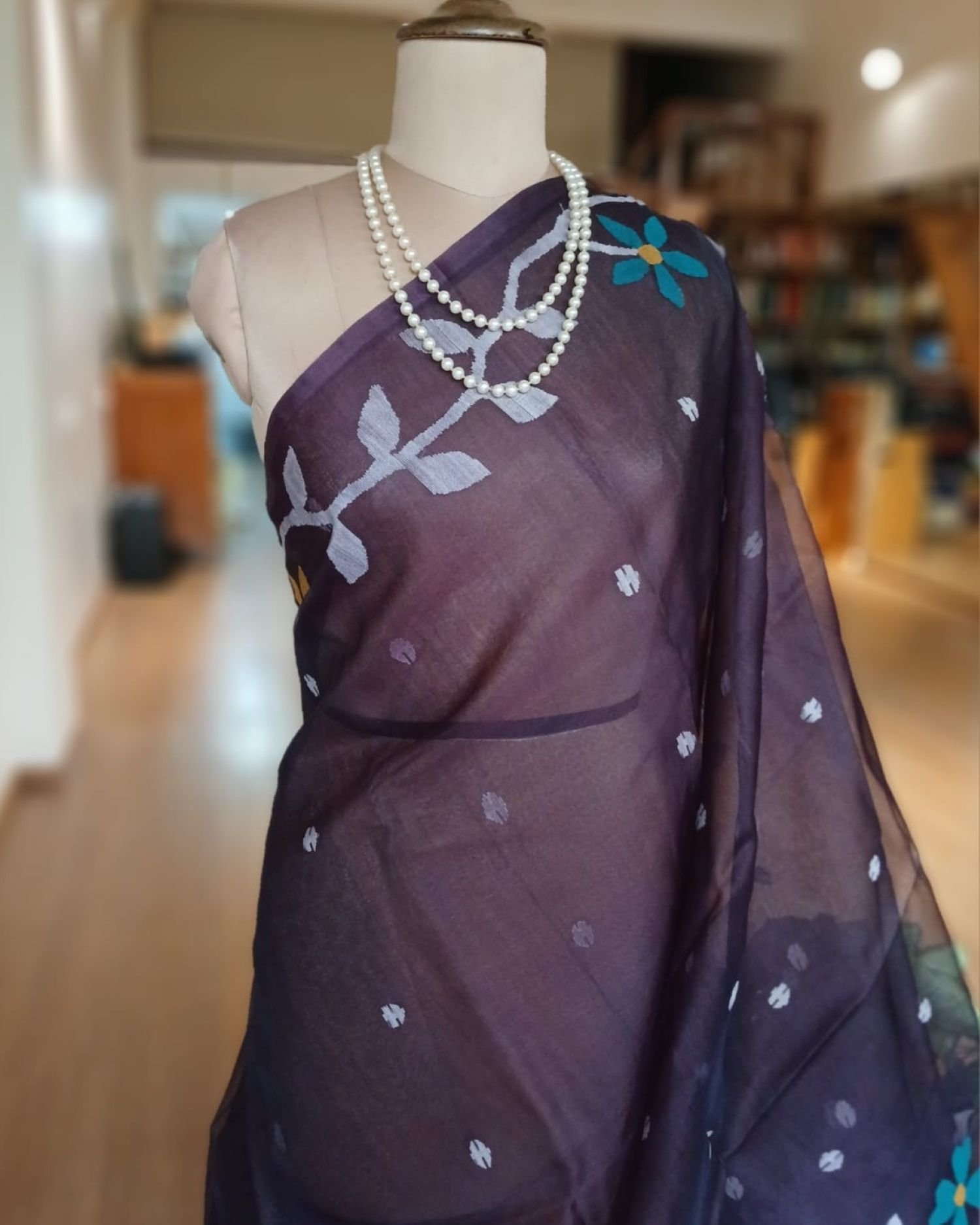 Hand Jamdani in Mulberry Silk with Floral Motifs – (SJMS1194) - Image 3