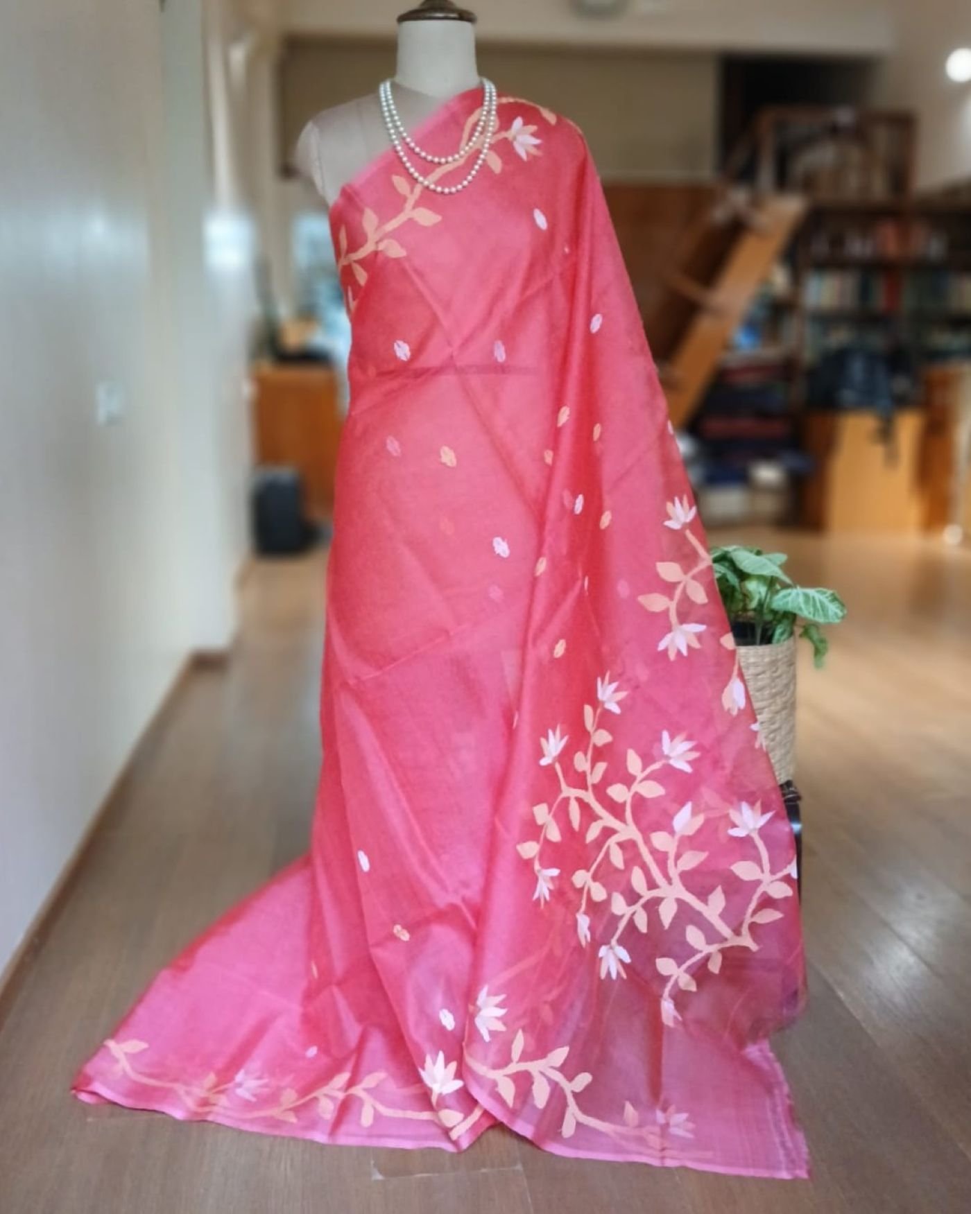 Hand Jamdani in Mulberry Silk with Floral Motifs – (SJMS1197)