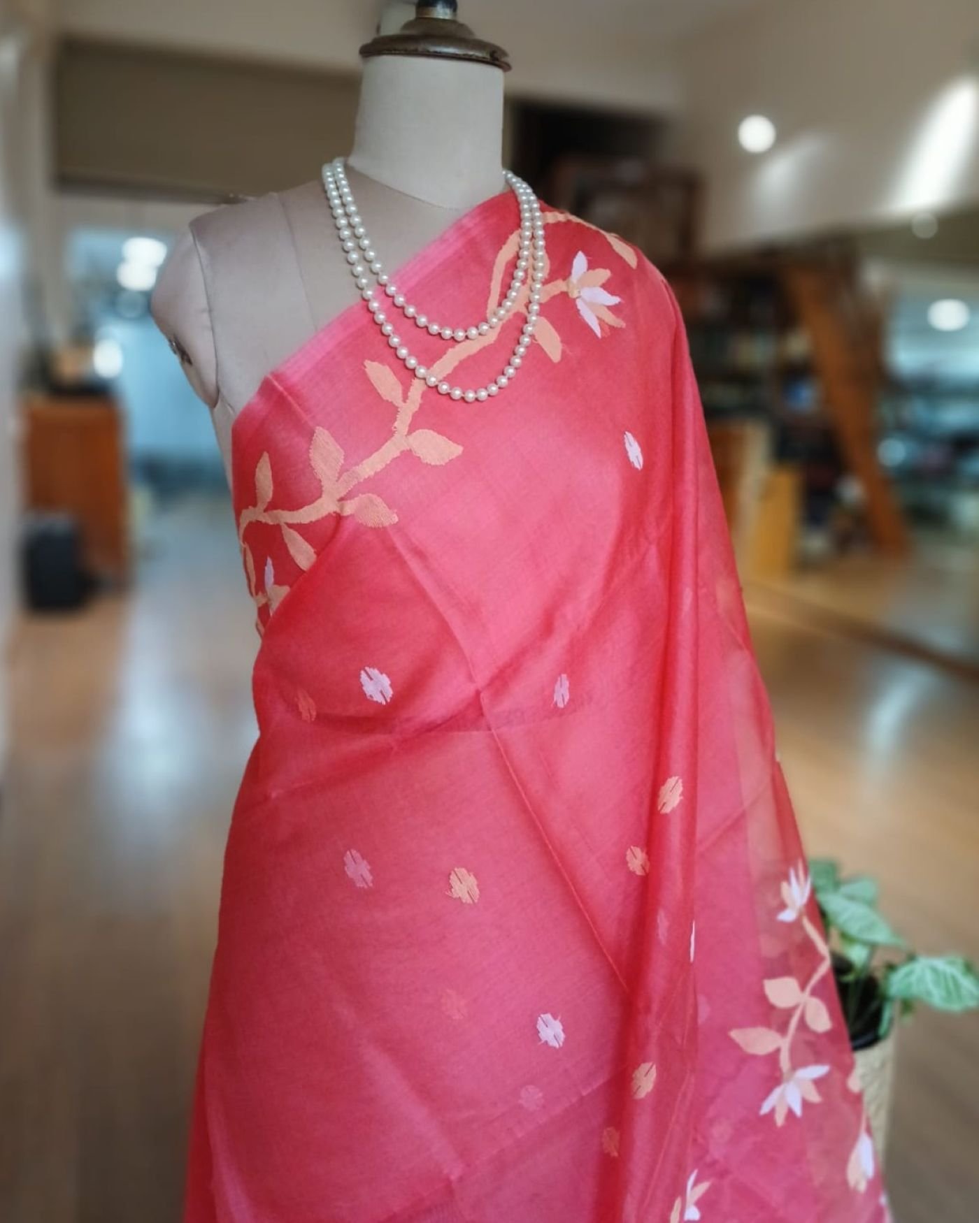 Hand Jamdani in Mulberry Silk with Floral Motifs – (SJMS1197) - Image 3