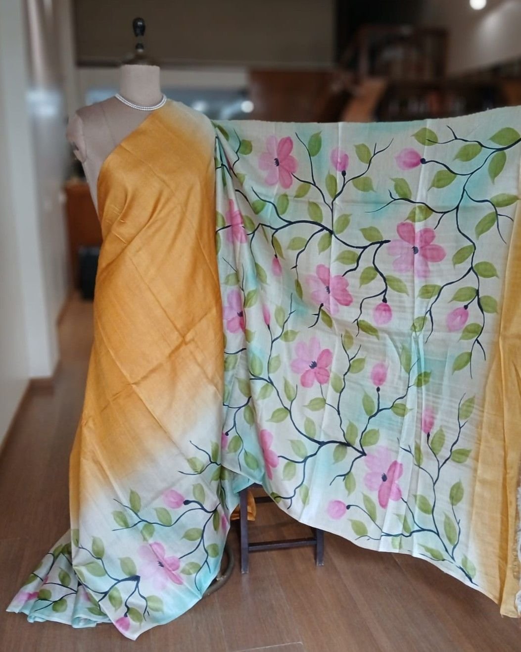 Handpainted Tussar Silk Saree - (HTSS0011) - Image 3
