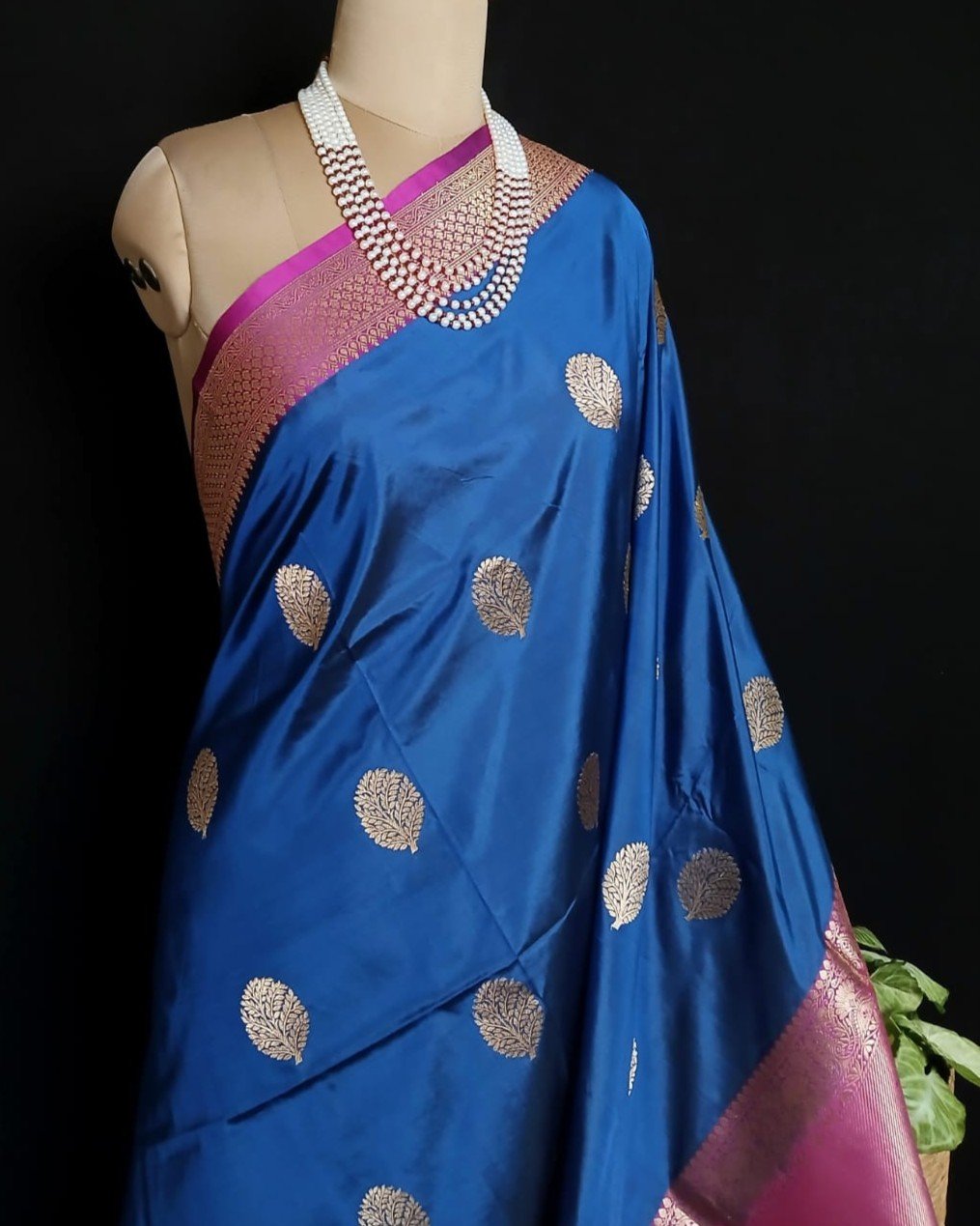 Banarasi Contrast Border Pure Katan Silk Saree - (BPKS1001) - Image 2
