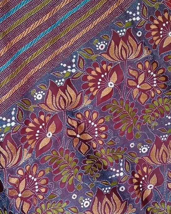 Hand Embroidered Santiniketan Kantha Saree in Pure Bisnupuri Silk - (SNBK0007) - Image 5