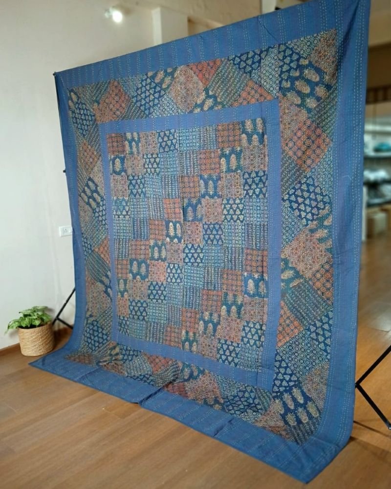 Patchwork Two-Layer Ajrakh Quilt (Godhri) – (APDG0026) - Image 4