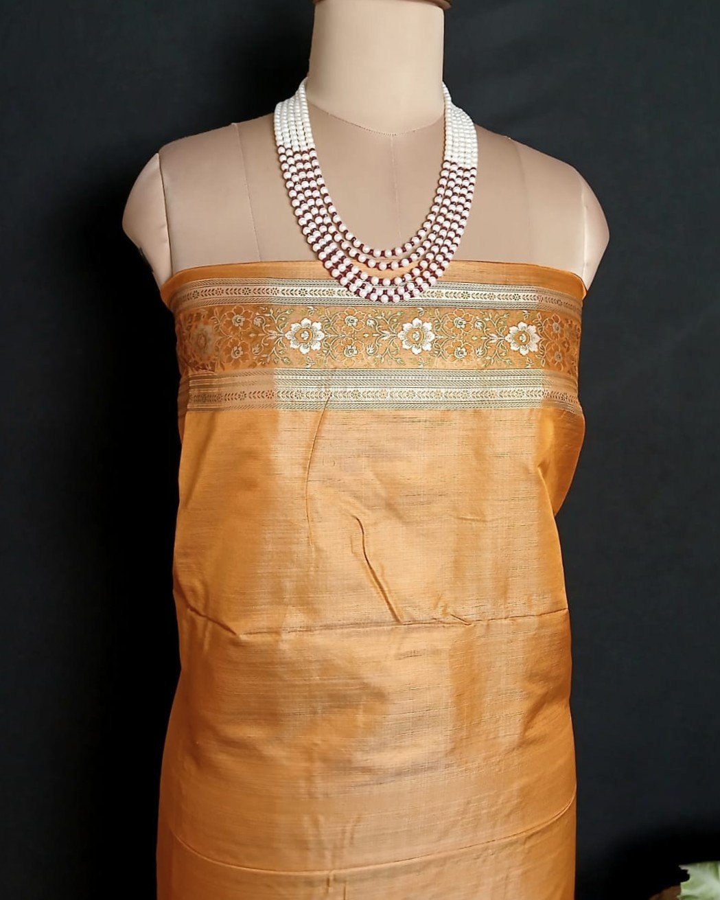 Banarasi Tanchoi Tehri Jamavar Silk Saree – (BTTJ0007) - Image 9