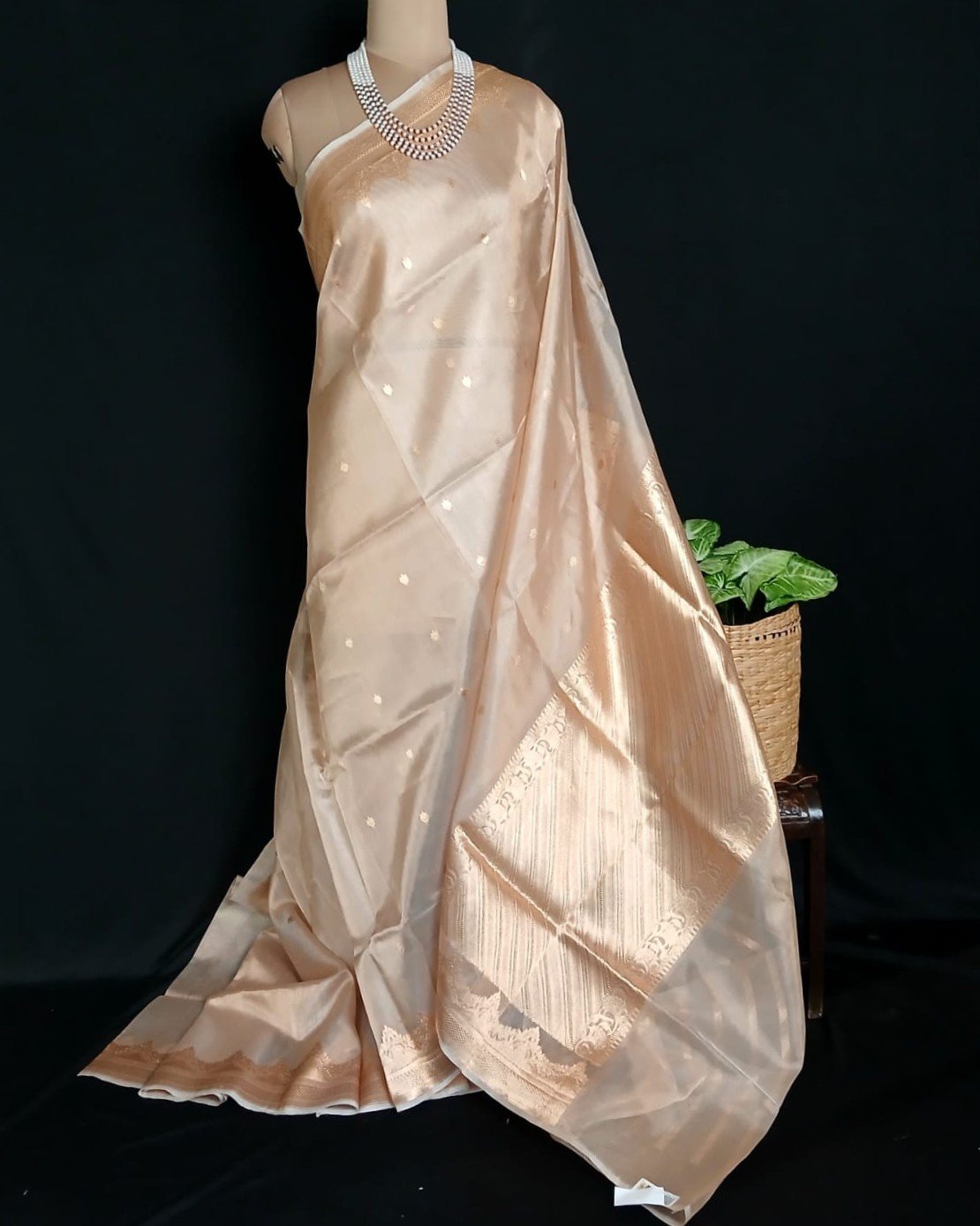 Sophisticated Tissue Zari Banarasi – (STZB0010)