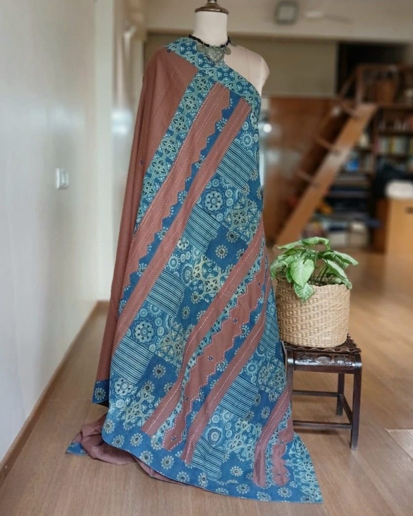 Ajrakh Applique Saree in Mul Cotton – (MCAS0010)