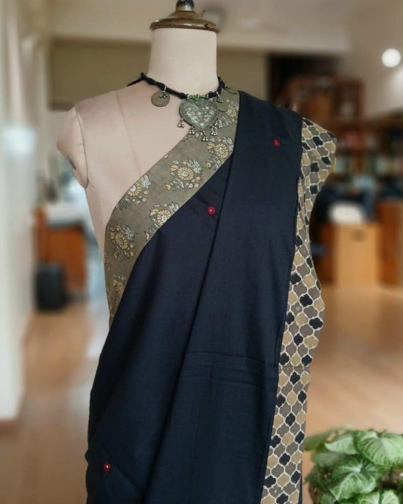 Ajrakh Applique Saree in Mul Cotton – (MCAS0002) - Image 2