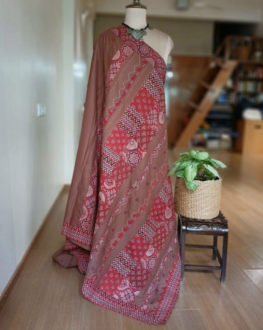 Ajrakh Applique Saree in Mul Cotton – (MCAS0004)