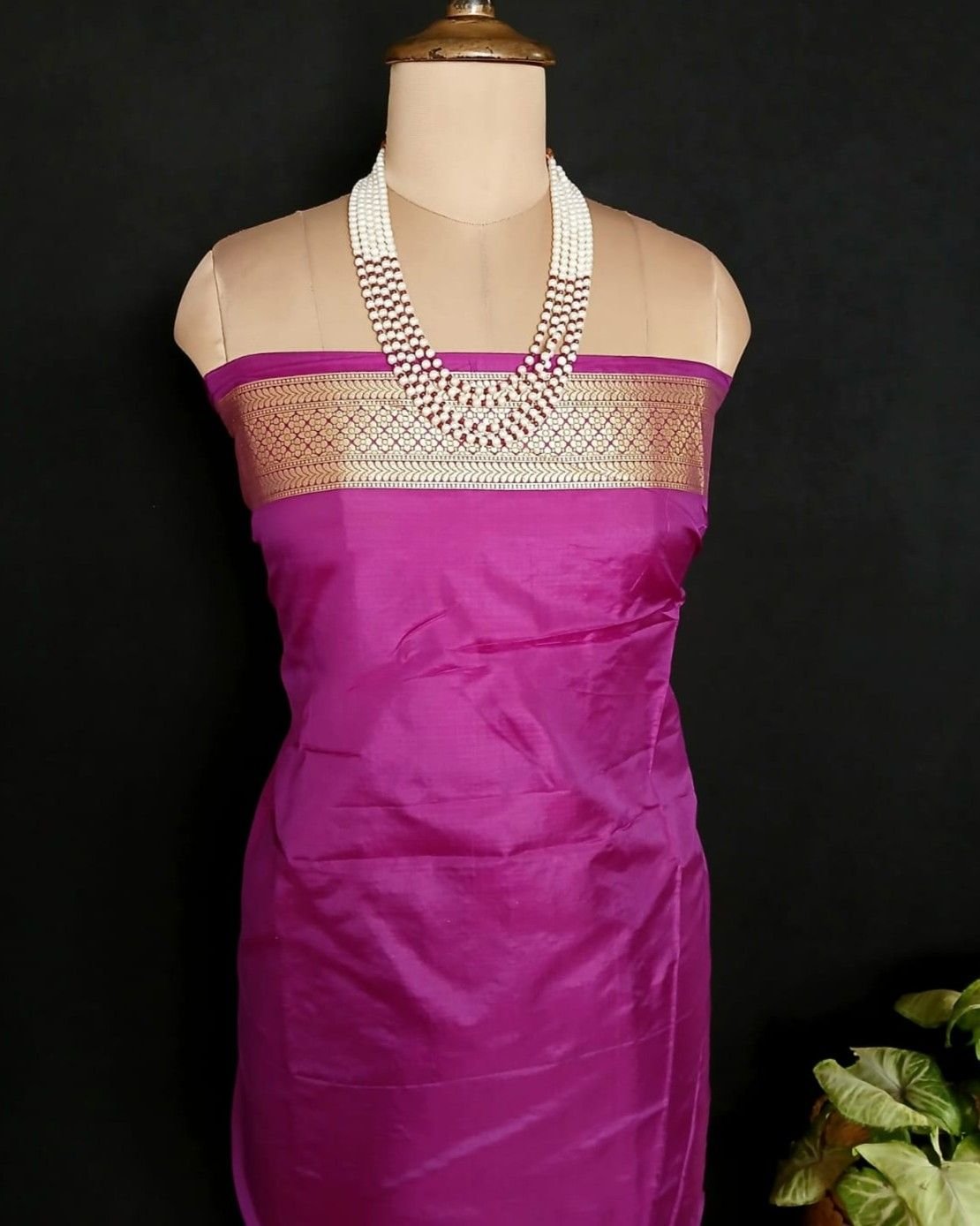 Lakkha Booti Pure Silk Banarsi Saree - (LBBS0001) - Image 7