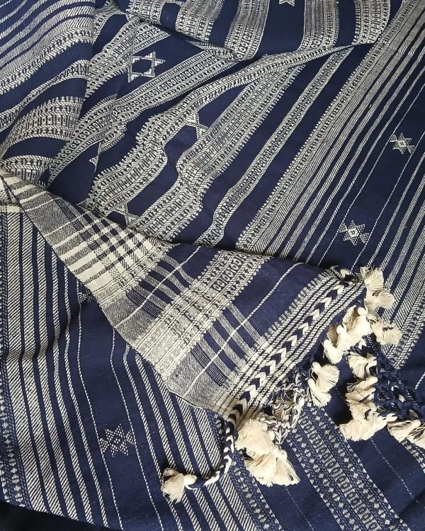Bhujodi Saree Handwoven in Kala Cotton – (BHUJ0024) - Image 4