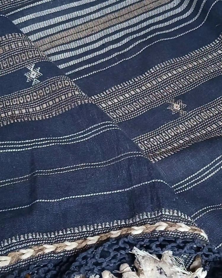 Kala Cotton Bhujodi with Tussar Silk Highlights in the Palla – (BHUJ0019) - Image 3