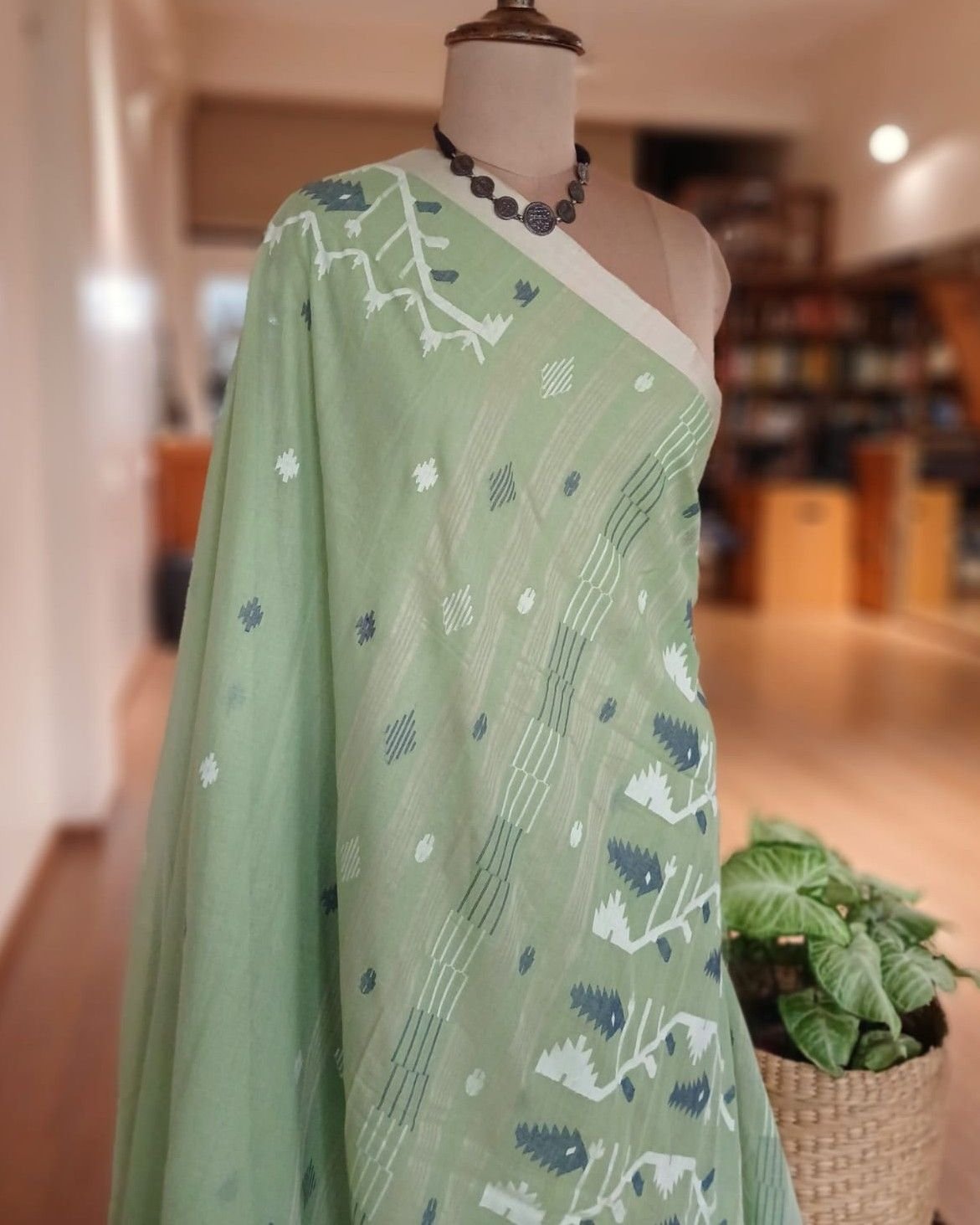 Soft Cotton Jamdani Handweave from Phulia – (JCHS0043) - Image 9
