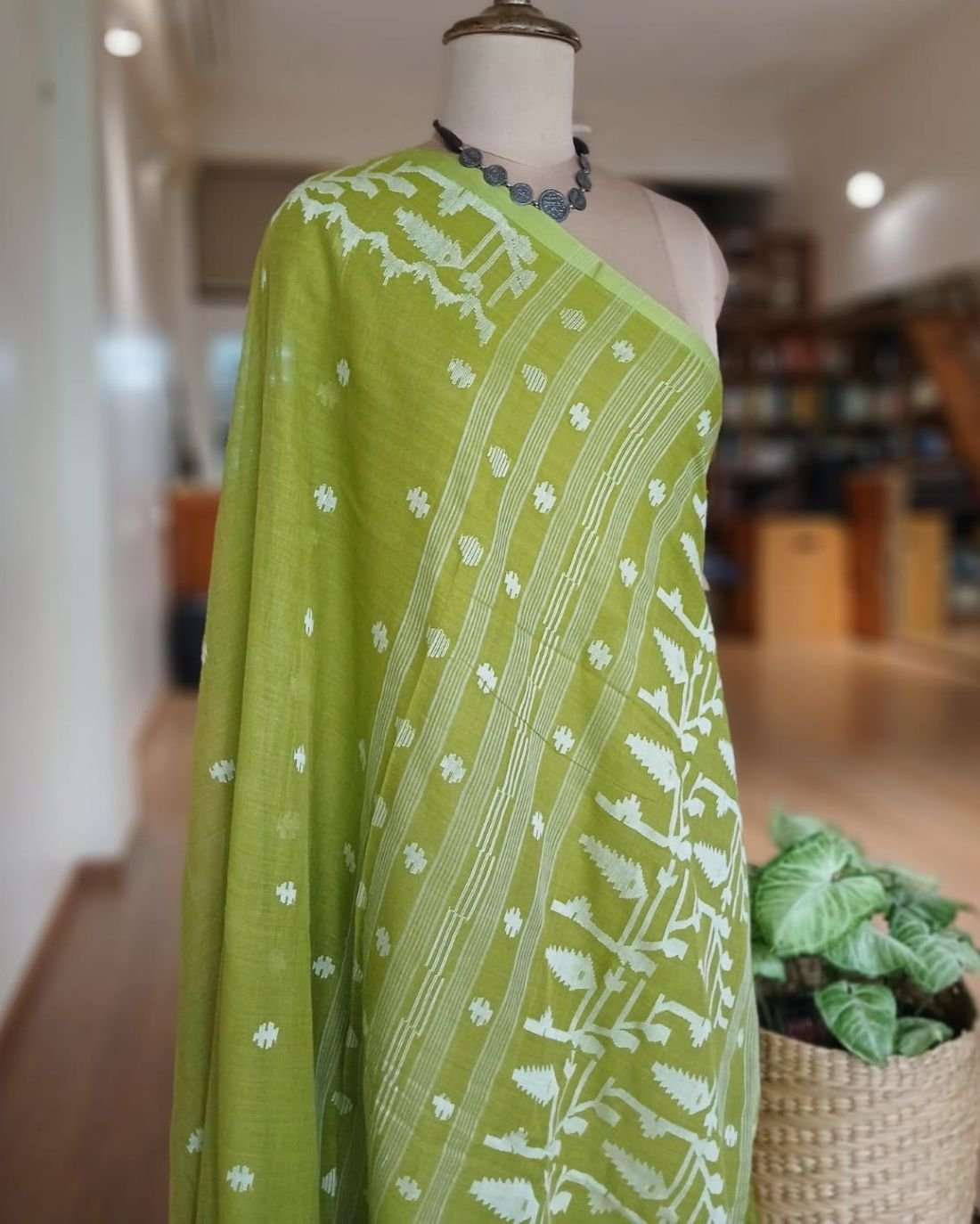 Soft Cotton Jamdani Handweave from Phulia – (JCHS0036) - Image 9
