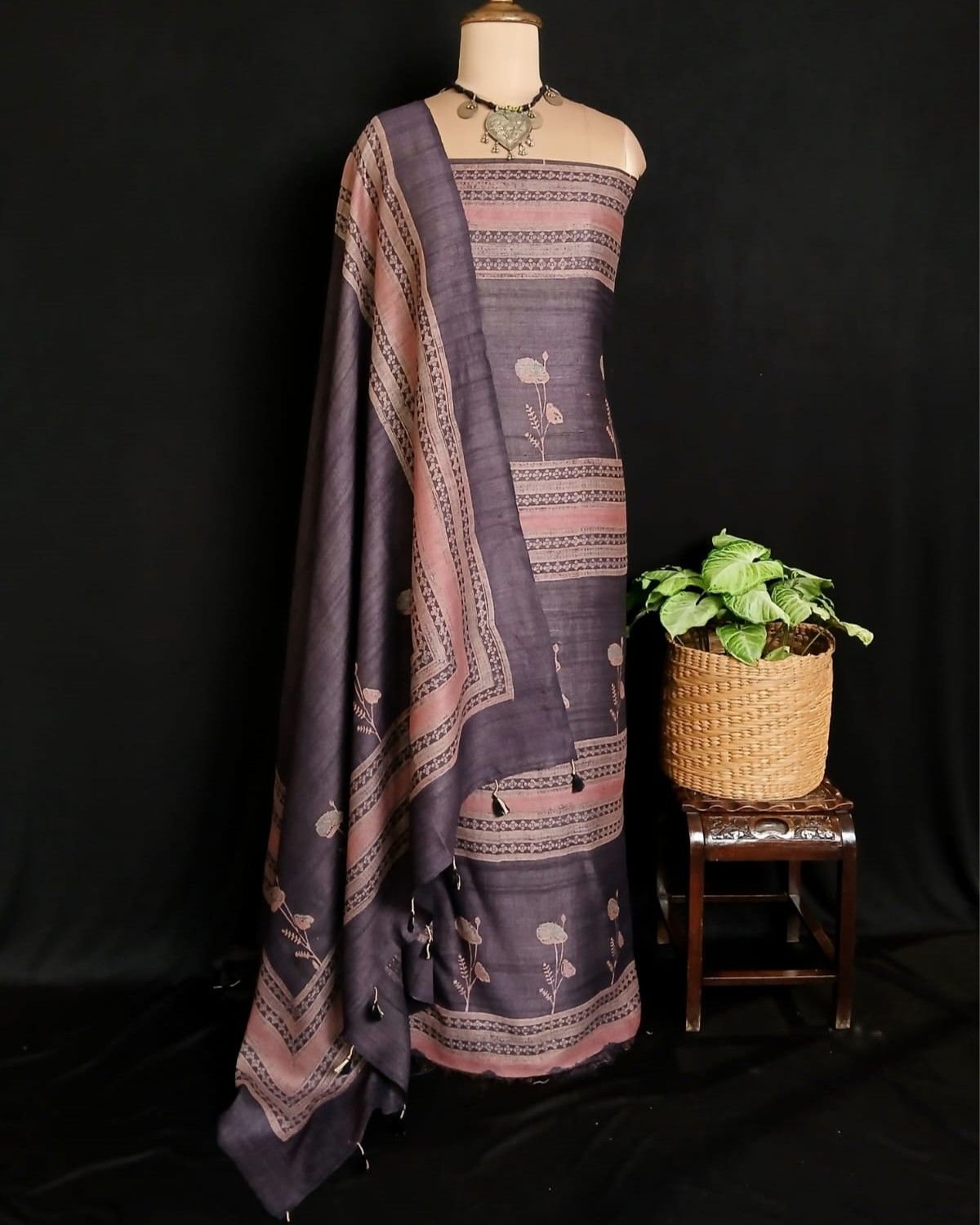 Two-Piece Salwar Set in Pure Desi Tussar Silk – (TPSS0008) - Image 4