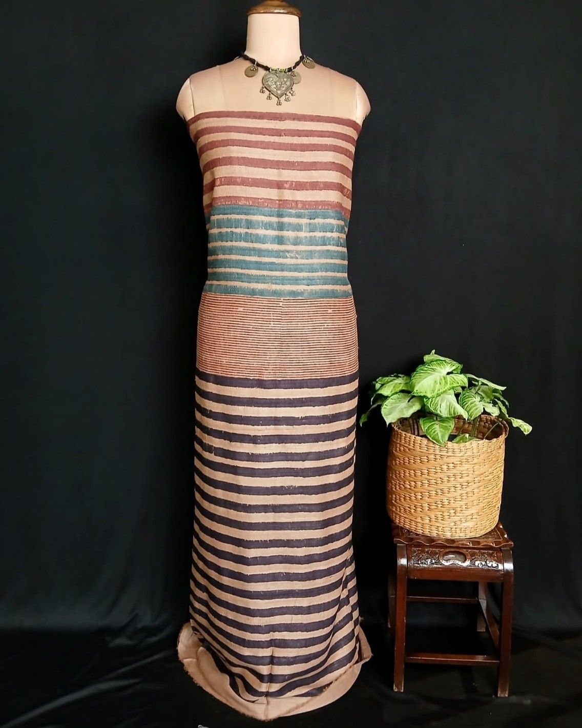 Two-Piece Salwar Set in Pure Desi Tussar Silk – (TPSS0009) - Image 5