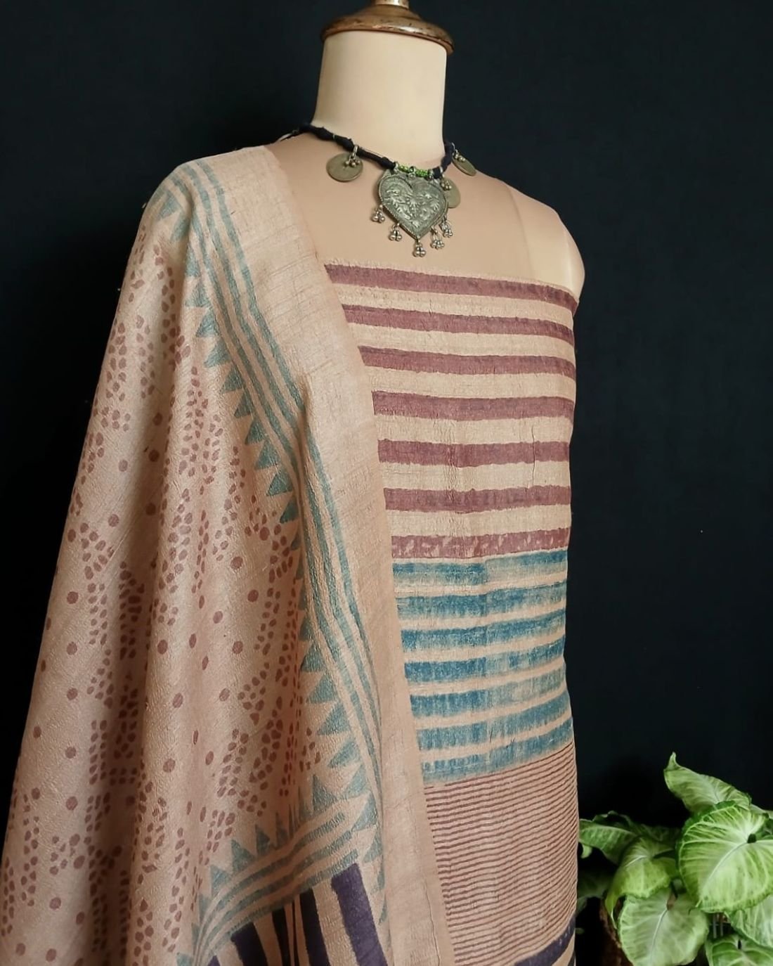 Two-Piece Salwar Set in Pure Desi Tussar Silk – (TPSS0007) - Image 3