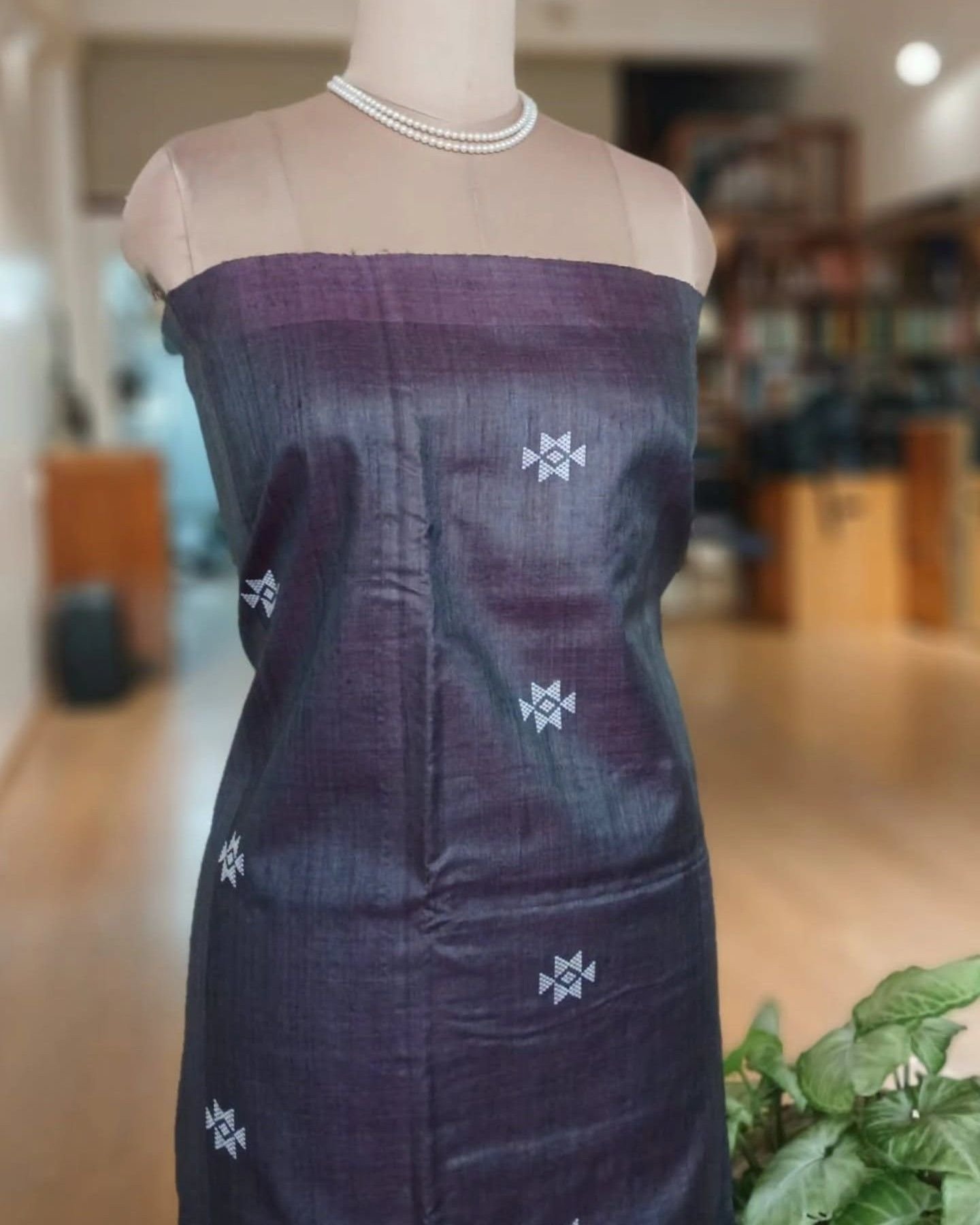 Pure Tussar Silk Saree with Ganjam Bomkai - (GBSE1001) - Image 8