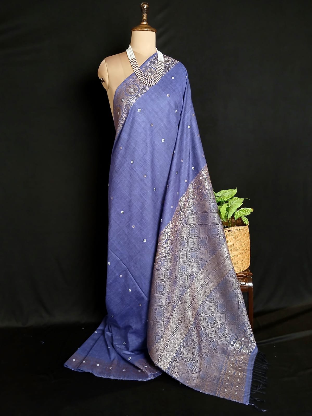 Ahimsa Eri Silk saree from Sualkuchi in Assam – (AESS0022)