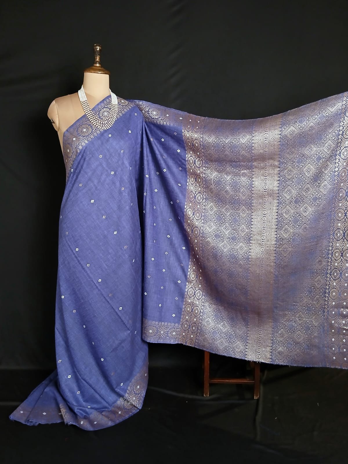 Ahimsa Eri Silk saree from Sualkuchi in Assam – (AESS0022) - Image 2