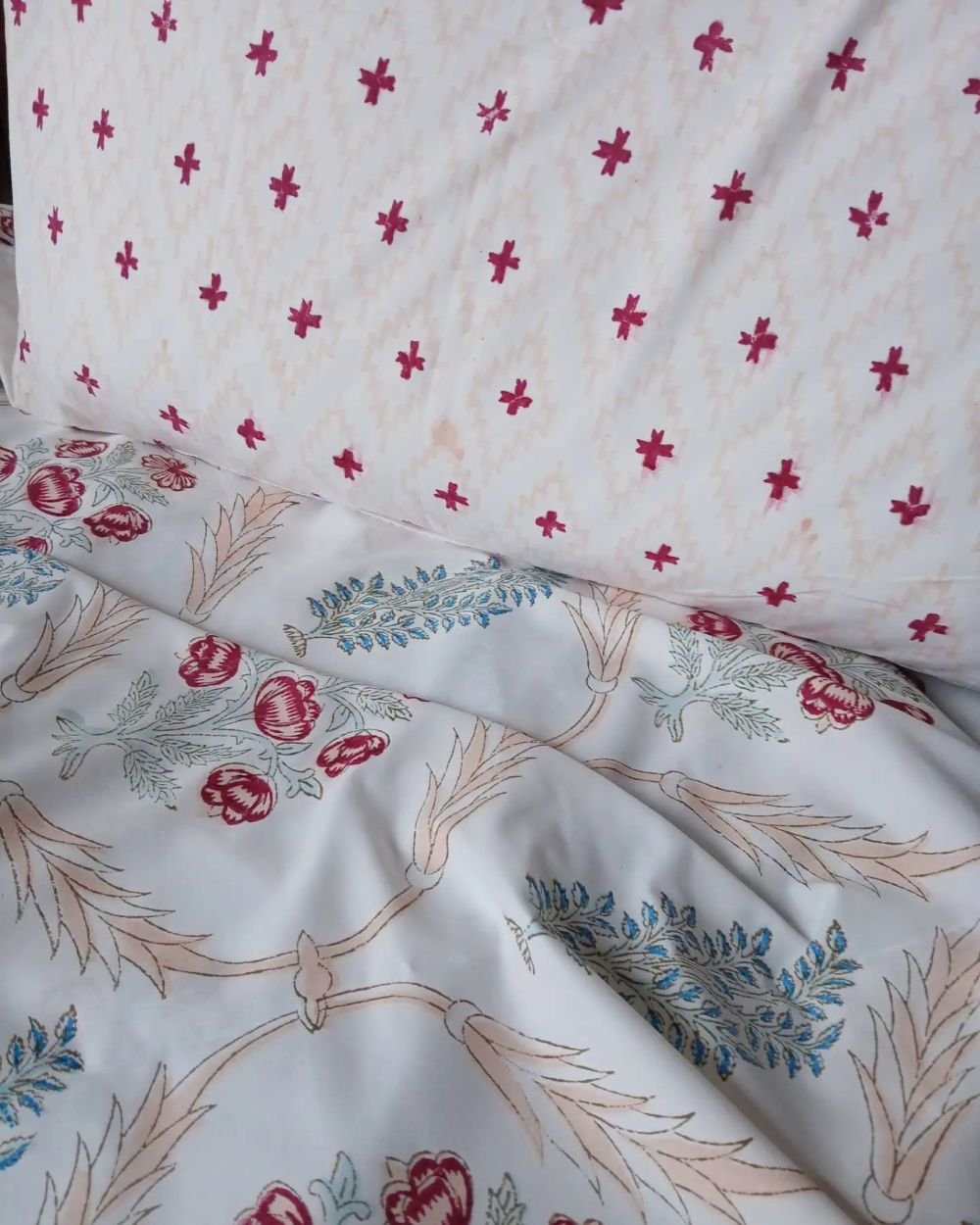Blockprint Large King Double Bedsheet with Matching Pillowcases (108×108) – (HDBS0010) - Image 2