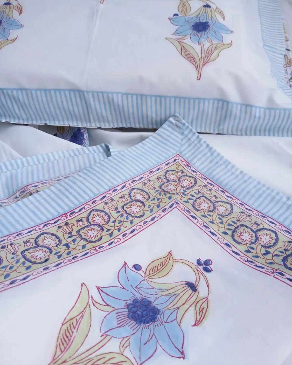Blockprint Large King Double Bedsheet with Matching Pillowcases (108×108) – (HDBS0013) - Image 3