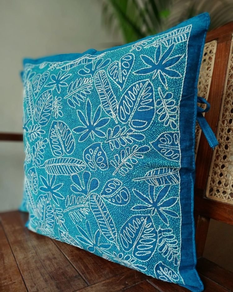 Set of 2 Tropical Fern Leaf Reverse Kantha Cushion Covers –(CUSH1001) - Image 3