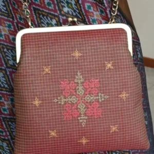 Kasuti Embroidered Purse (KSTP1016)