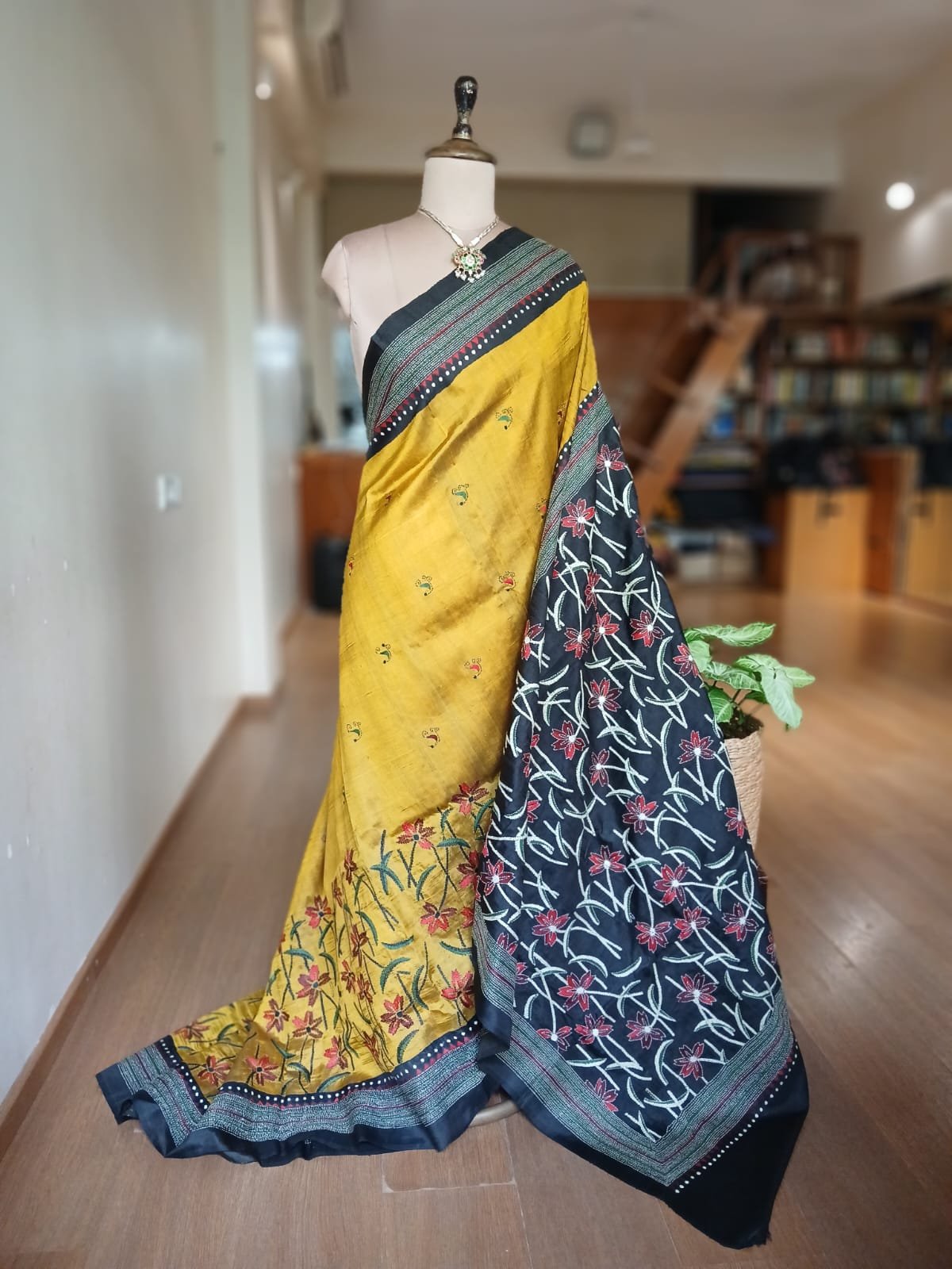 Hand Embroidered Santiniketan Kantha Saree - (SNBK0013)