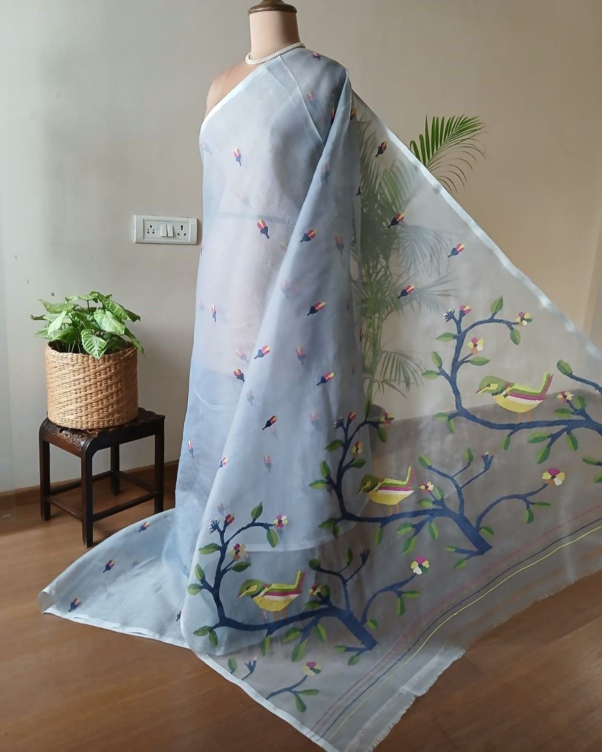 Hand Jamdani in Mulberry Silk with Bird Motifs – (SJMS1168)
